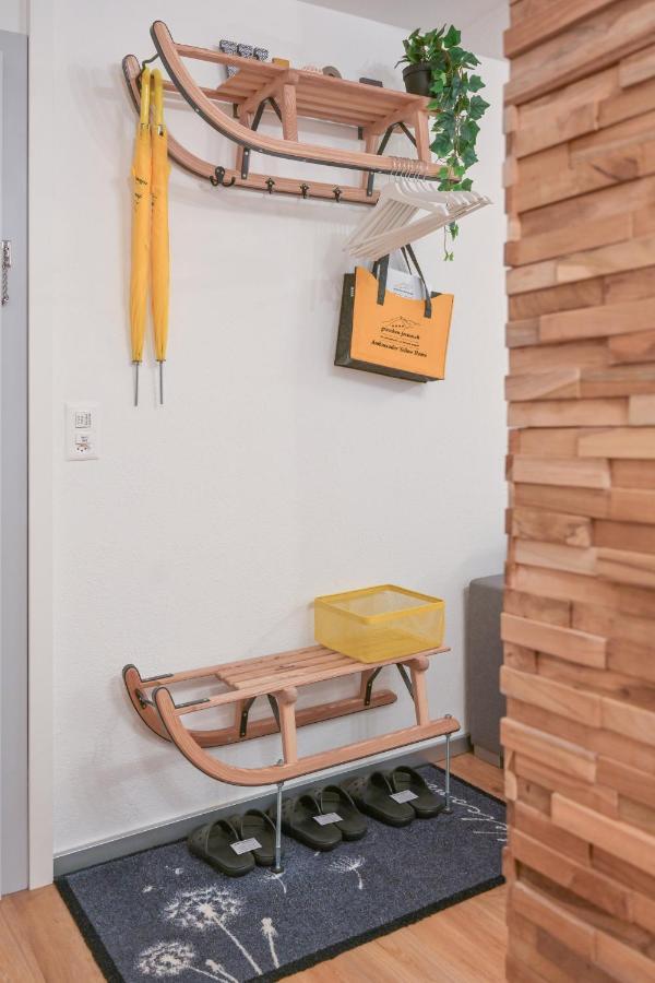 Ambassador Yellow Home 그라켄 외부 사진